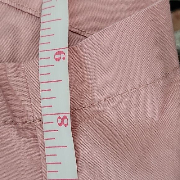 H&M Divided Men's Dusty Rose/pink Shorts,  size 36 - Picture 8 of 9